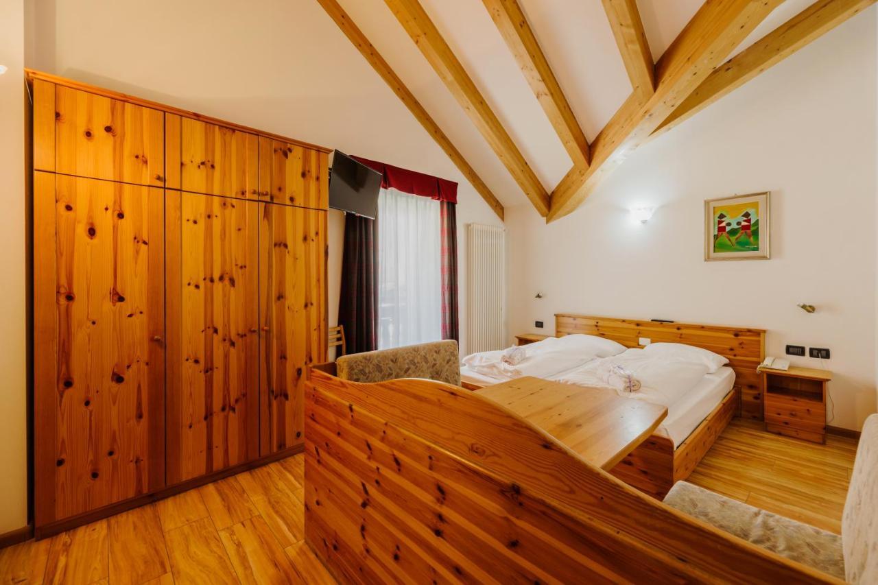 Hotel Rosa Wellness & Spa Vigo di Fassa Dış mekan fotoğraf