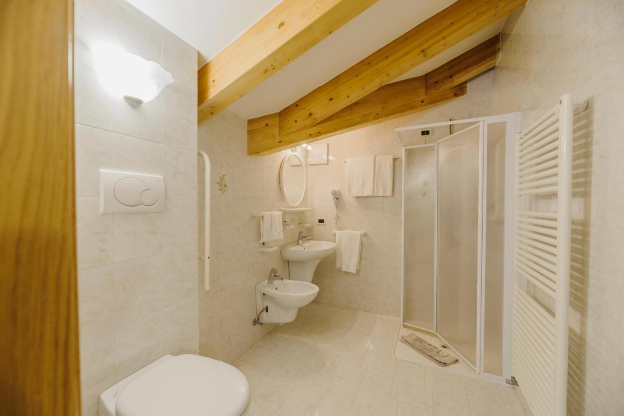 Hotel Rosa Wellness & Spa Vigo di Fassa Dış mekan fotoğraf
