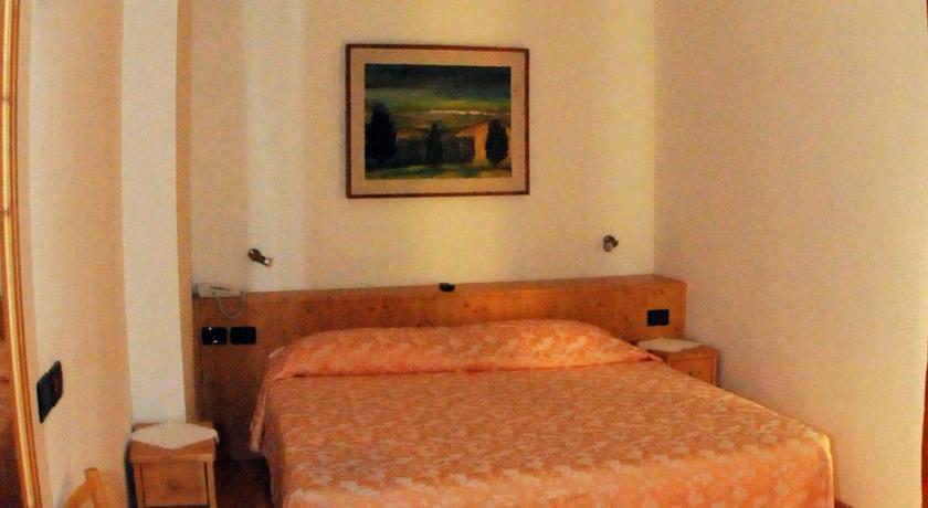Hotel Rosa Wellness & Spa Vigo di Fassa Dış mekan fotoğraf